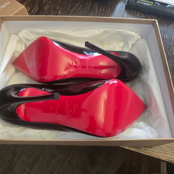 Christian Louboutin - Picture 1 of 5